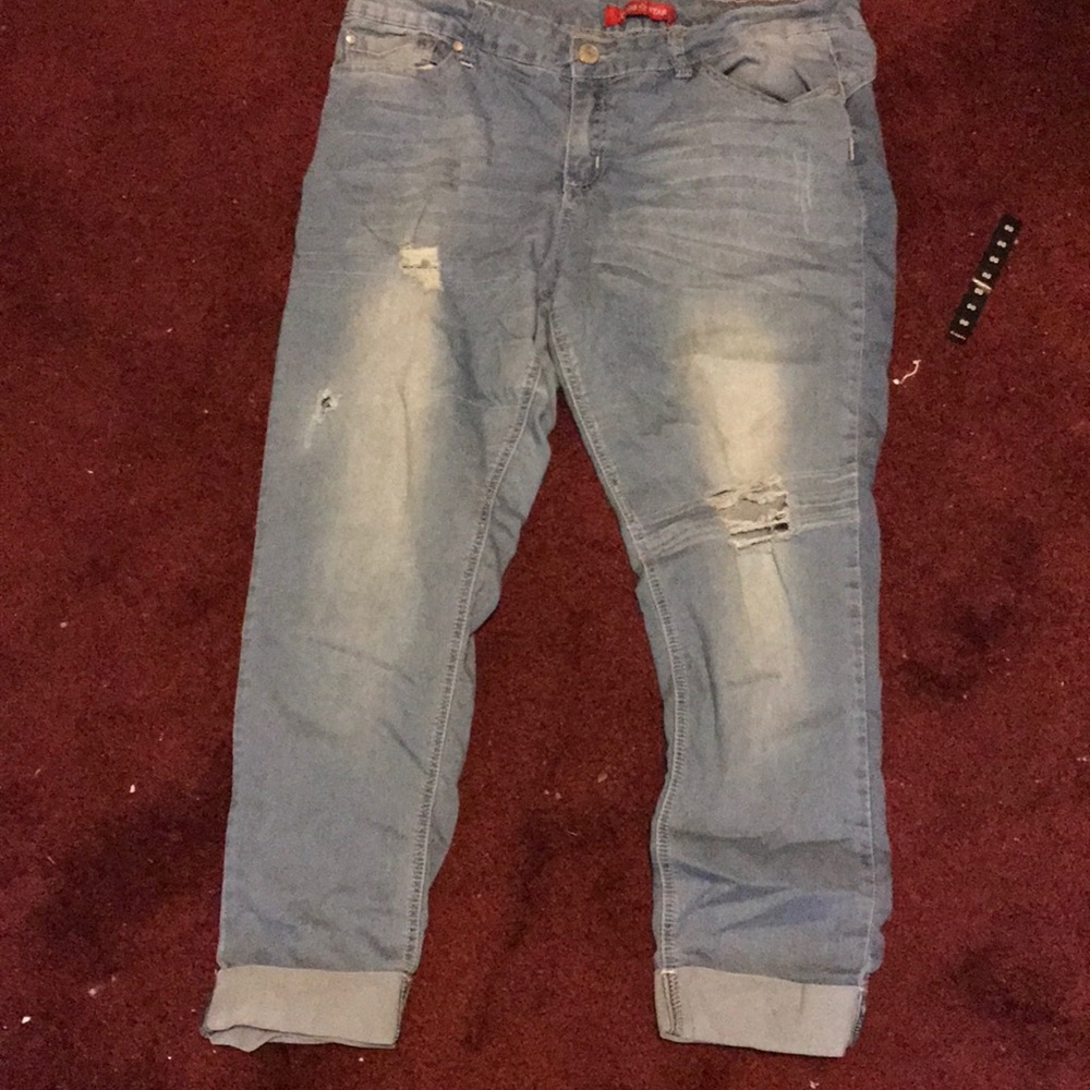 Light denim skinny jeans